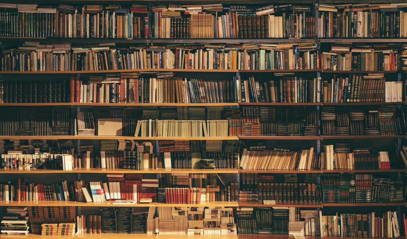 Quiet reading spaces — stock